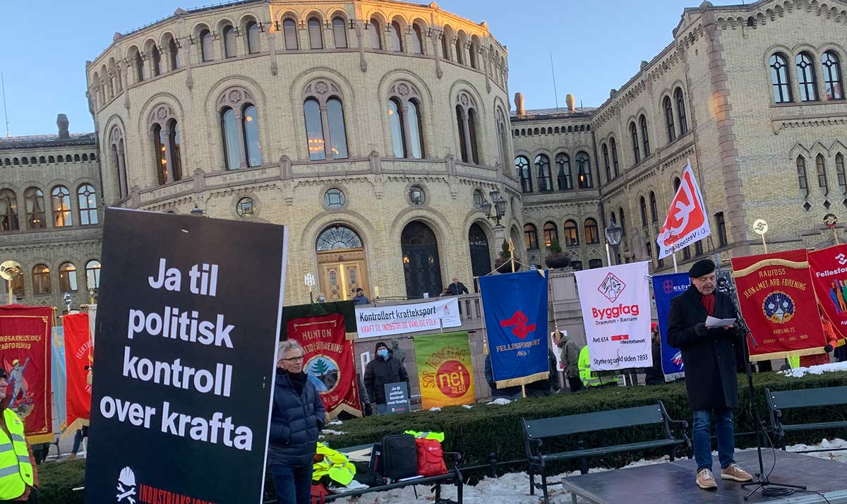 Industriaksjonen, Nei til EU, Motvind Norge og andre krefter står sentralt i folkeopprøret mot markedsstyrte strømpriser.