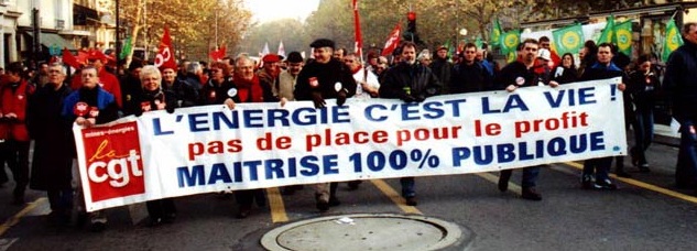 Franske arbeidere i protest mot nyliberalisme og privatisering Franske arbeidere i protest mot nyliberalisme og privatisering